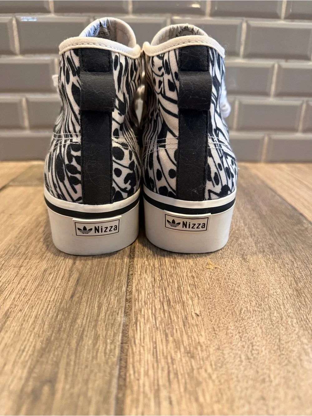 adidas “Nizza” platform mid -Top Sneakers